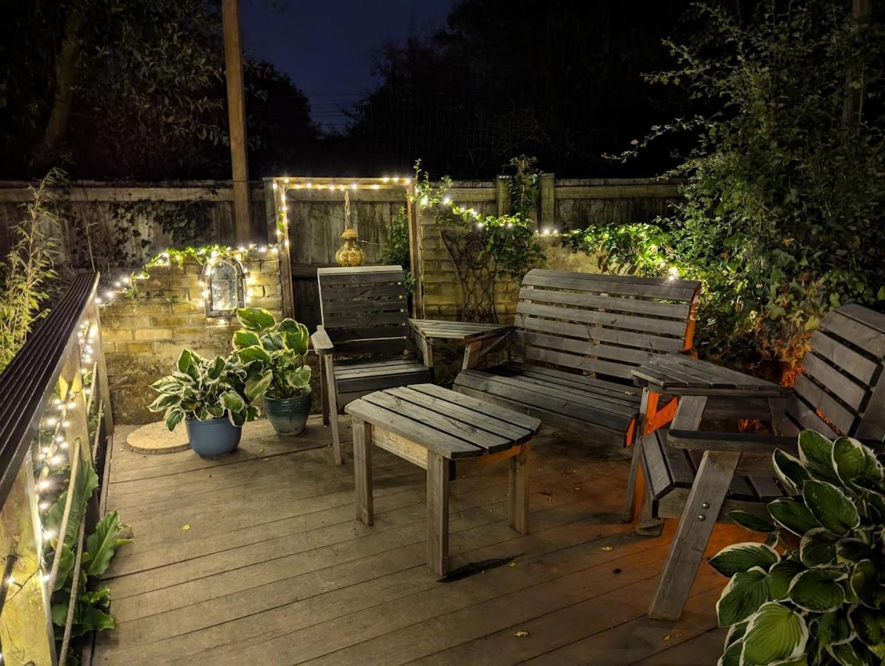 'Monktonmead Lodge' In Secluded Setting, With Private Indoor Pool. Ryde  Exterior photo
